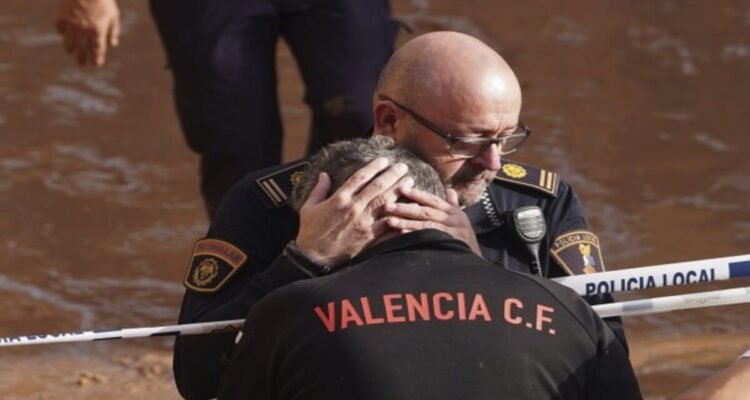 Pelatih Valencia Tewas dalam Tragedi Kecelakaan Kapal di Bali