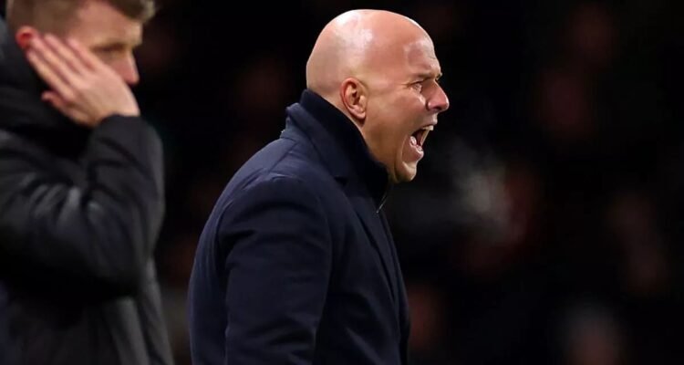 Arne Slot Jadi Taruhan Bumerang kala Liverpool Ditahan Fulham