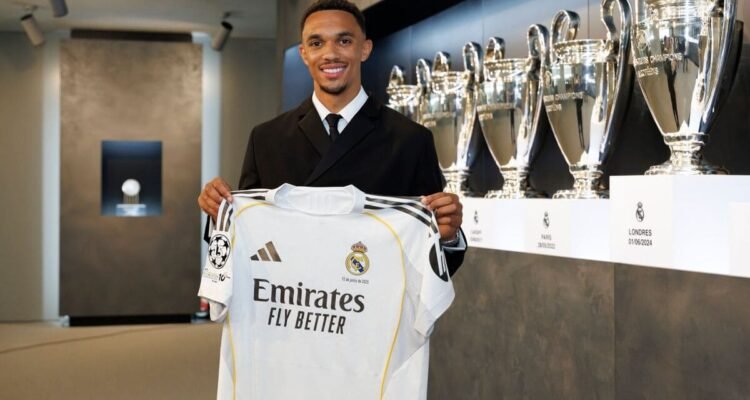 Trent Alexander-Arnold Mulai Disorot di Real Madrid