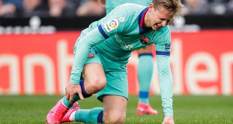 Frenkie de Jong Cedera Hamstring, Barcelona Putar Otak