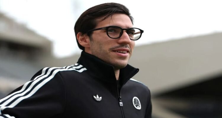 Manchester United Bidik Sandro Tonali sebagai Suksesor Casemiro